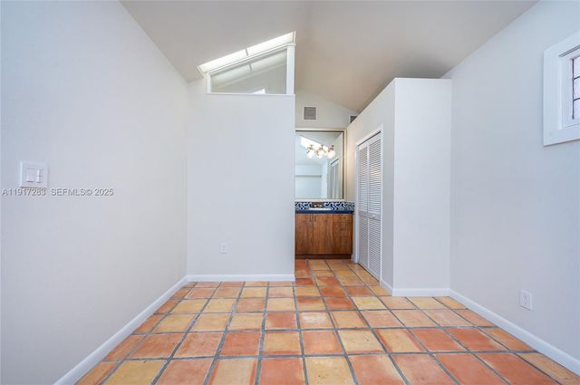 3240 Morris Ln, Miami, FL 33133