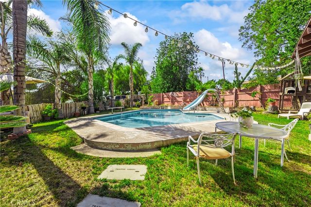 822 Corona, Corona, CA 92879