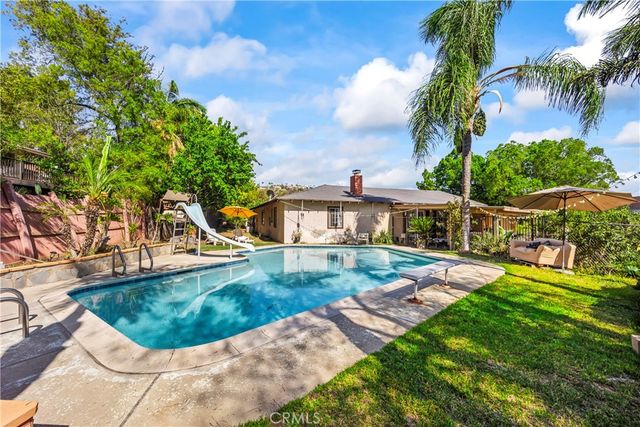 822 Corona, Corona, CA 92879