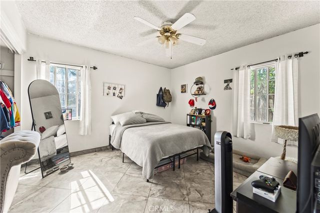 822 Corona, Corona, CA 92879