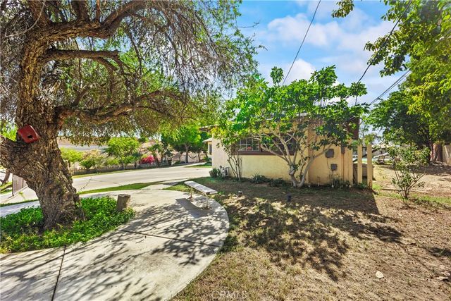 822 Corona, Corona, CA 92879