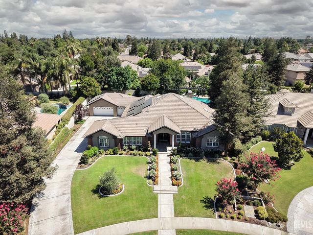 11504 Buffington Street, Bakersfield, CA 93312