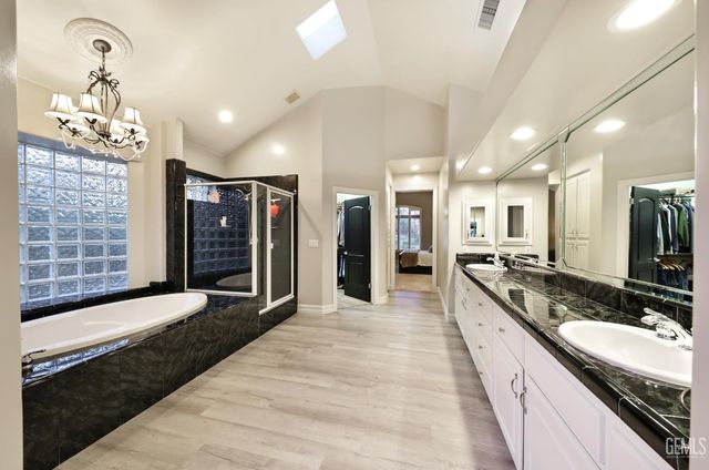 11504 Buffington Street, Bakersfield, CA 93312