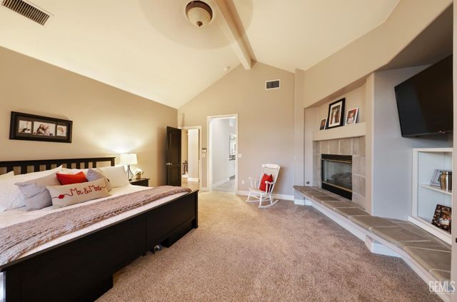 11504 Buffington Street, Bakersfield, CA 93312