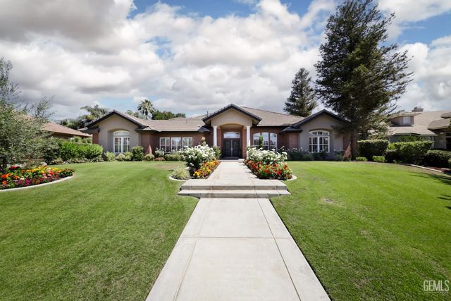 11504 Buffington Street, Bakersfield, CA 93312
