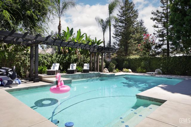 11504 Buffington Street, Bakersfield, CA 93312