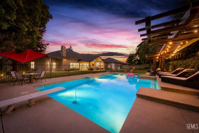 11504 Buffington Street, Bakersfield, CA 93312