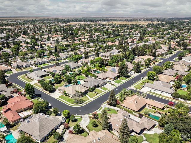 11504 Buffington Street, Bakersfield, CA 93312
