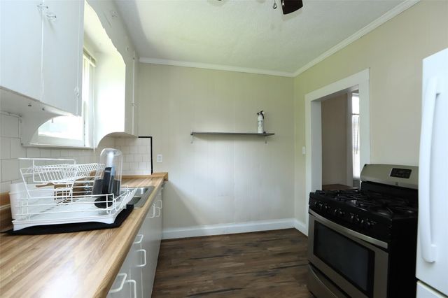 932 W Gardner Street, Houston, TX 77009