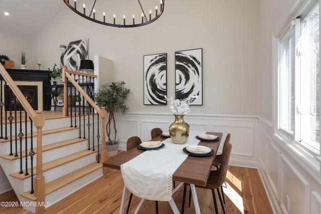 35 Bayberry Lane, Middletown, NJ 07748