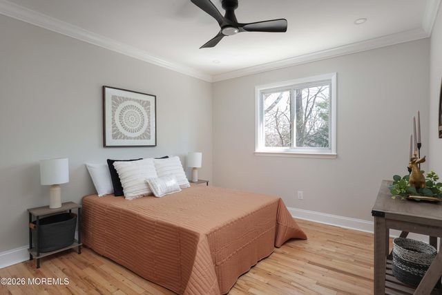 35 Bayberry Lane, Middletown, NJ 07748