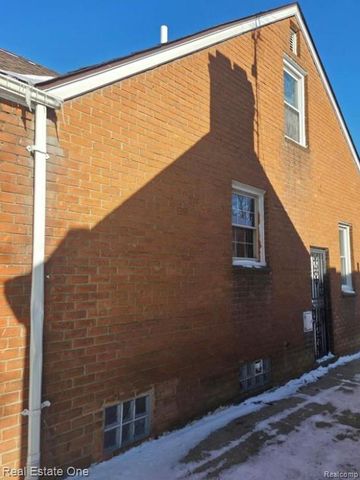 8254 Sussex Street, Detroit, MI 48228