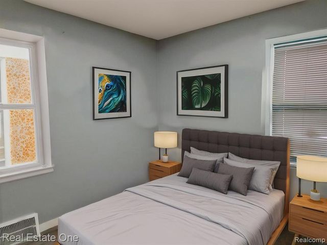 8254 Sussex Street, Detroit, MI 48228