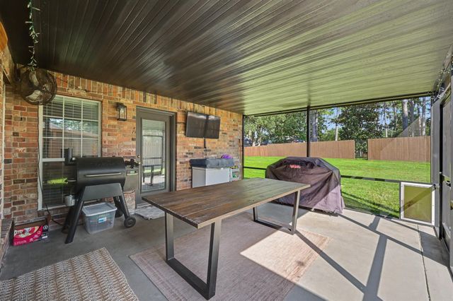 14010 Jamaica Circle, Willis, TX 77318