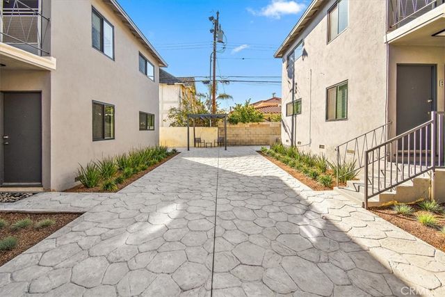 2118 Manhattan Beach Boulevard D, Redondo Beach, CA 90278