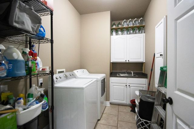 22211 N Kaufman Road, Hensley, AR 72065