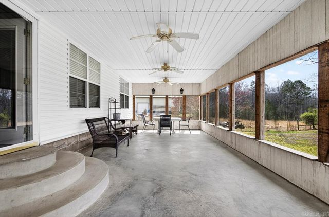 22211 N Kaufman Road, Hensley, AR 72065