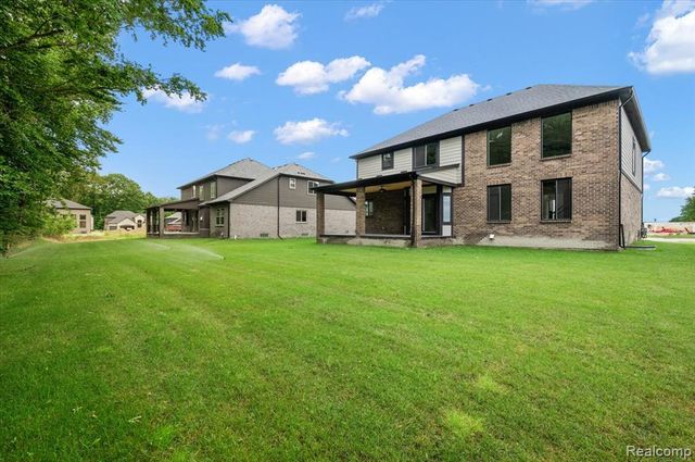24318 Tullymore Drive, Macomb, MI 48042