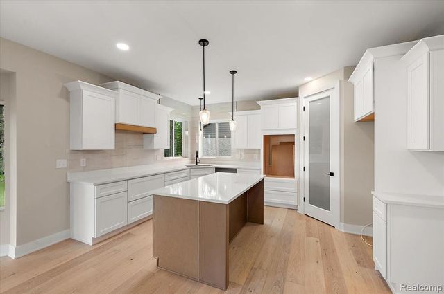 24318 Tullymore Drive, Macomb, MI 48042
