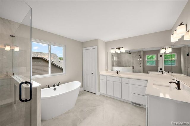 24318 Tullymore Drive, Macomb, MI 48042