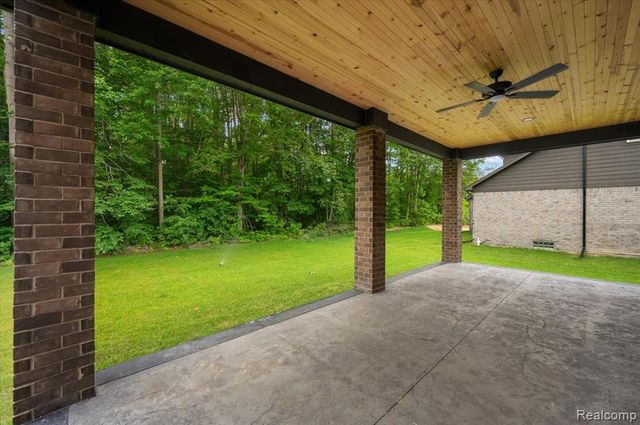 24318 Tullymore Drive, Macomb, MI 48042