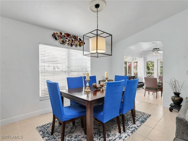 164 Sabal Lake DR, Naples, FL 34104