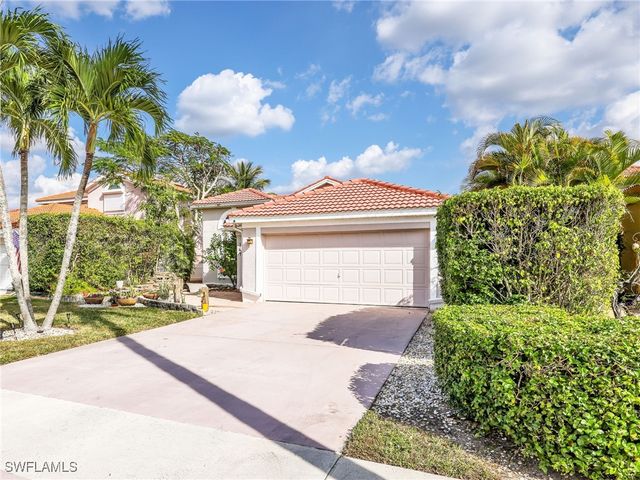 164 Sabal Lake DR, Naples, FL 34104