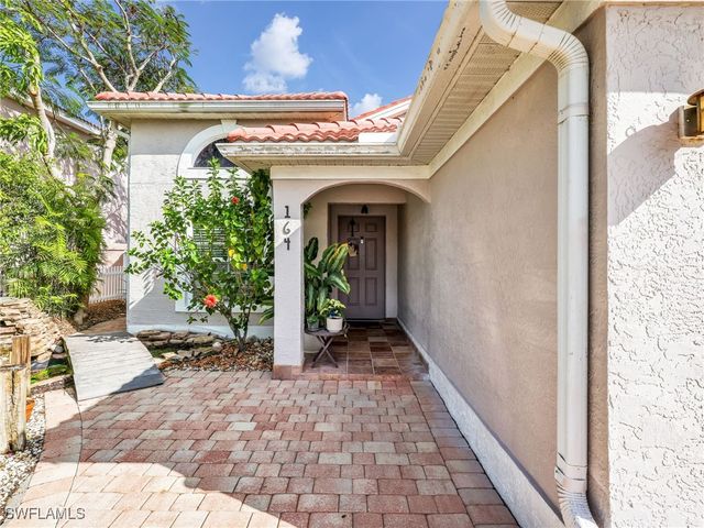 164 Sabal Lake DR, Naples, FL 34104