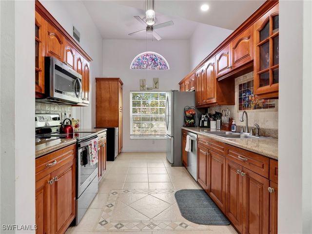 164 Sabal Lake DR, Naples, FL 34104