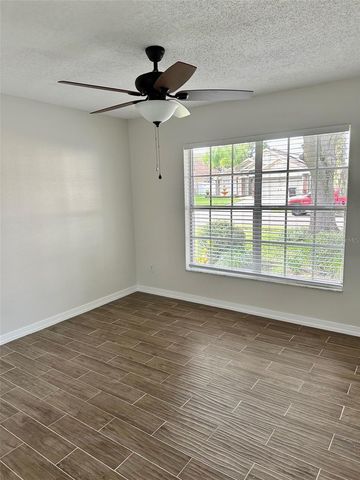 579 ROUZER STREET, Apopka, FL 32712