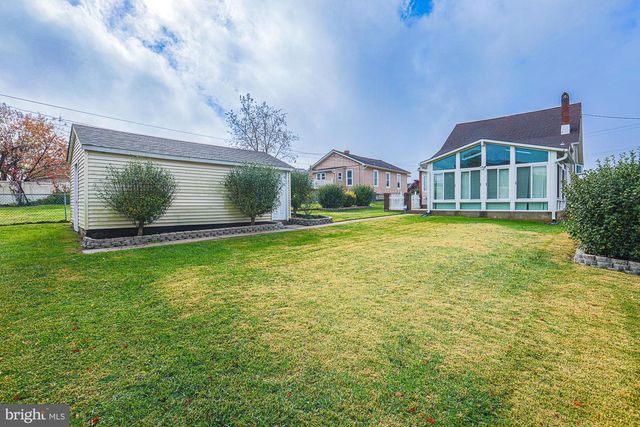 109 STUART ST, Baltimore, MD 21221