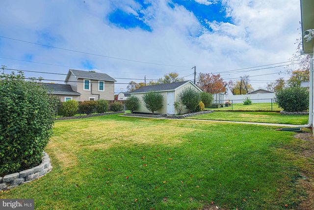 109 STUART ST, Baltimore, MD 21221