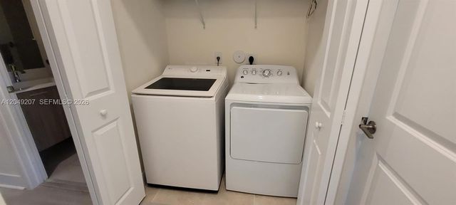 4682 NW 83rd Avenue, Doral, FL 33166