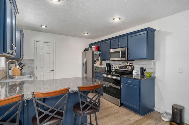 710 Silver Streak Road, Nixa, MO 65714