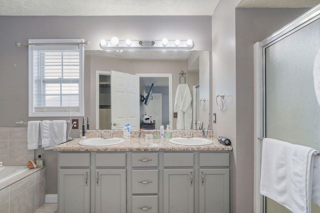 710 Silver Streak Road, Nixa, MO 65714