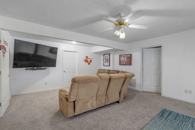 710 Silver Streak Road, Nixa, MO 65714