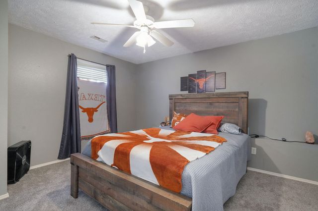 710 Silver Streak Road, Nixa, MO 65714