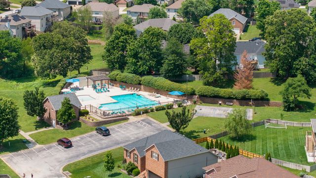 710 Silver Streak Road, Nixa, MO 65714