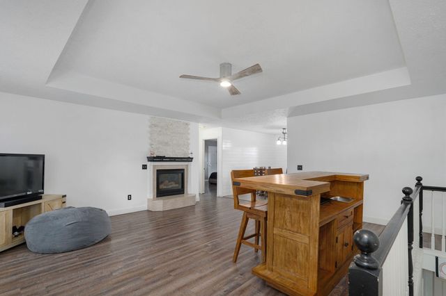 710 Silver Streak Road, Nixa, MO 65714