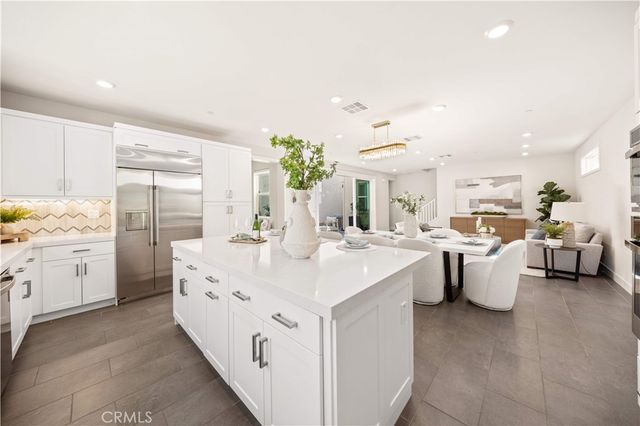 238 Chorus, Irvine, CA 92618