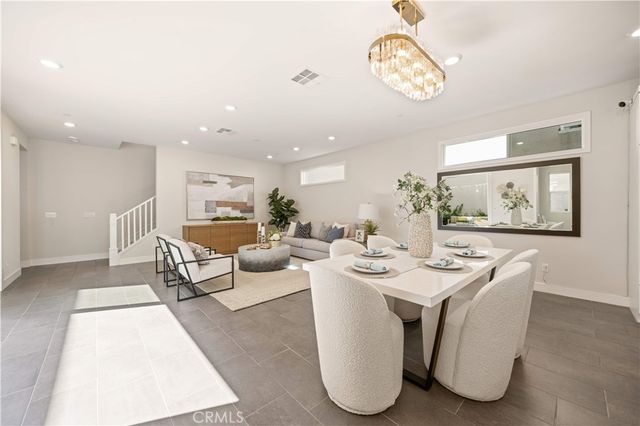 238 Chorus, Irvine, CA 92618