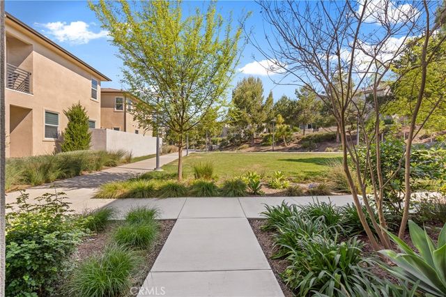 238 Chorus, Irvine, CA 92618