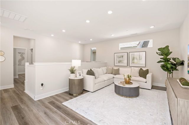 238 Chorus, Irvine, CA 92618