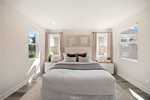 238 Chorus, Irvine, CA 92618