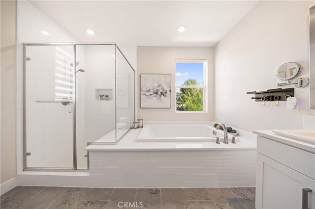 238 Chorus, Irvine, CA 92618