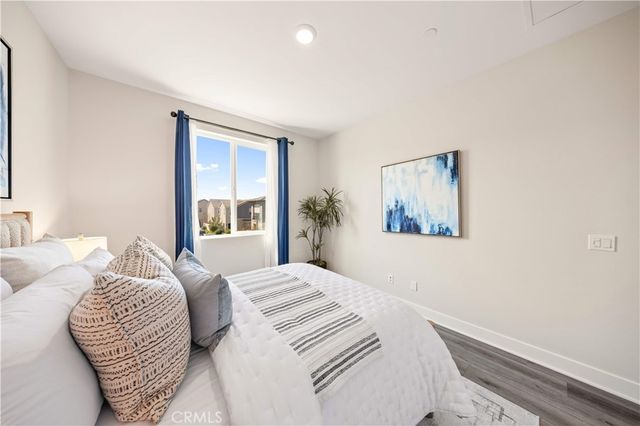 238 Chorus, Irvine, CA 92618