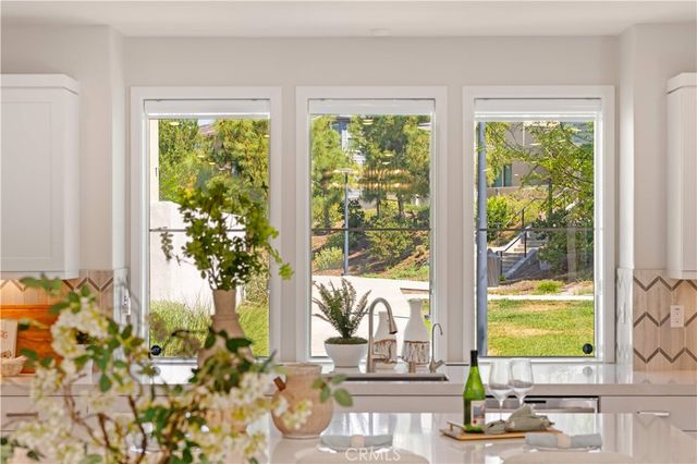 238 Chorus, Irvine, CA 92618