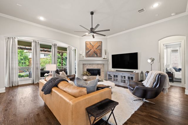 3808 Kennoway, The Colony, TX 75056