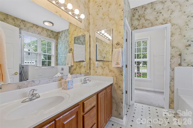 7 Morning Mist Road, Fletcher, NC 28732