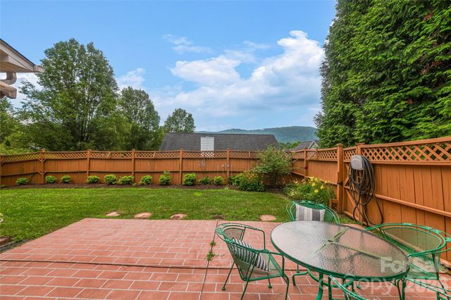 7 Morning Mist Road, Fletcher, NC 28732